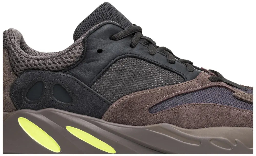 Yeezy Boost 700 'Mauve'