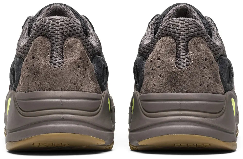 Yeezy Boost 700 'Mauve'