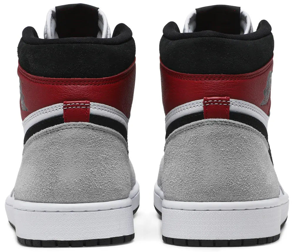 Air Jordan 1 Retro High OG 'Smoke Grey'