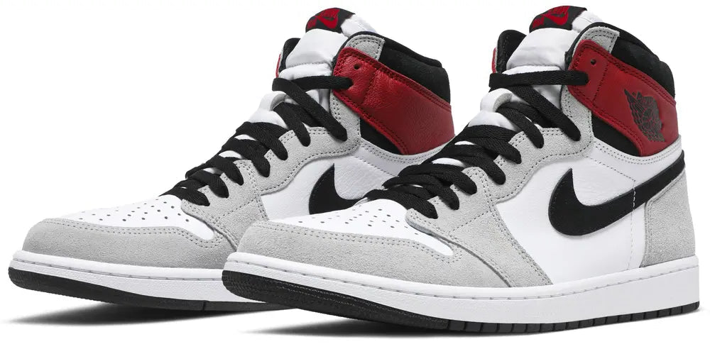 Air Jordan 1 Retro High OG 'Smoke Grey'