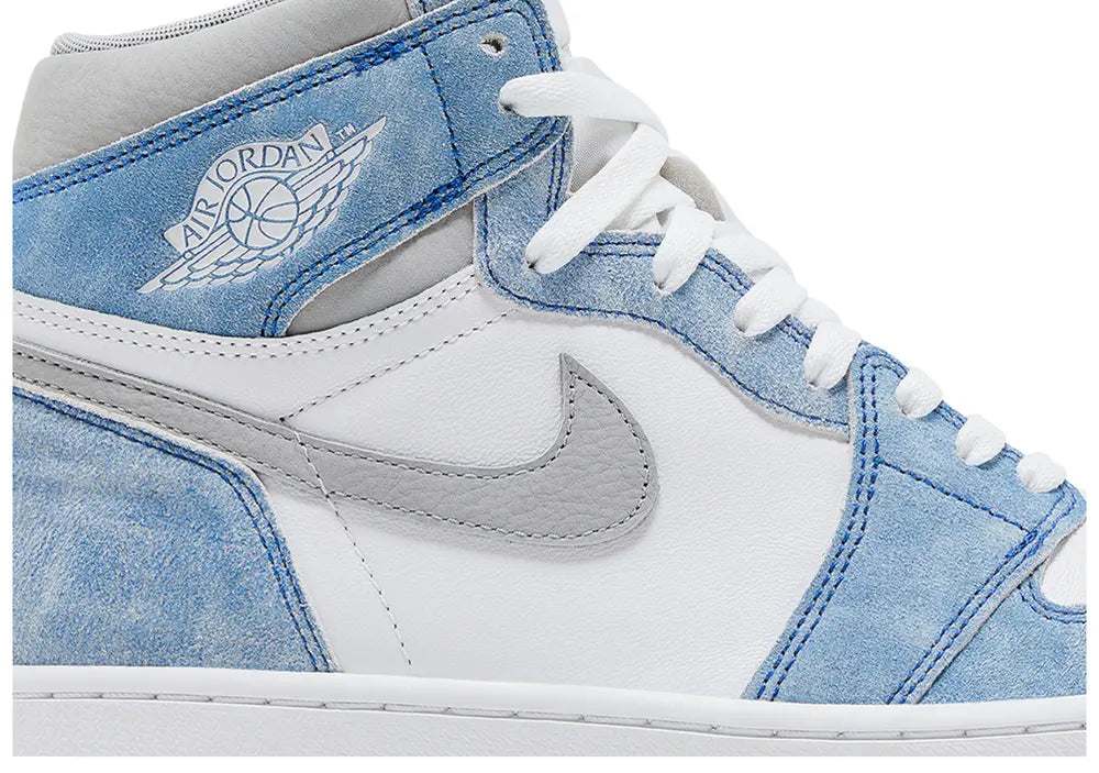 Air Jordan 1 Retro High OG 'Hyper Royal'