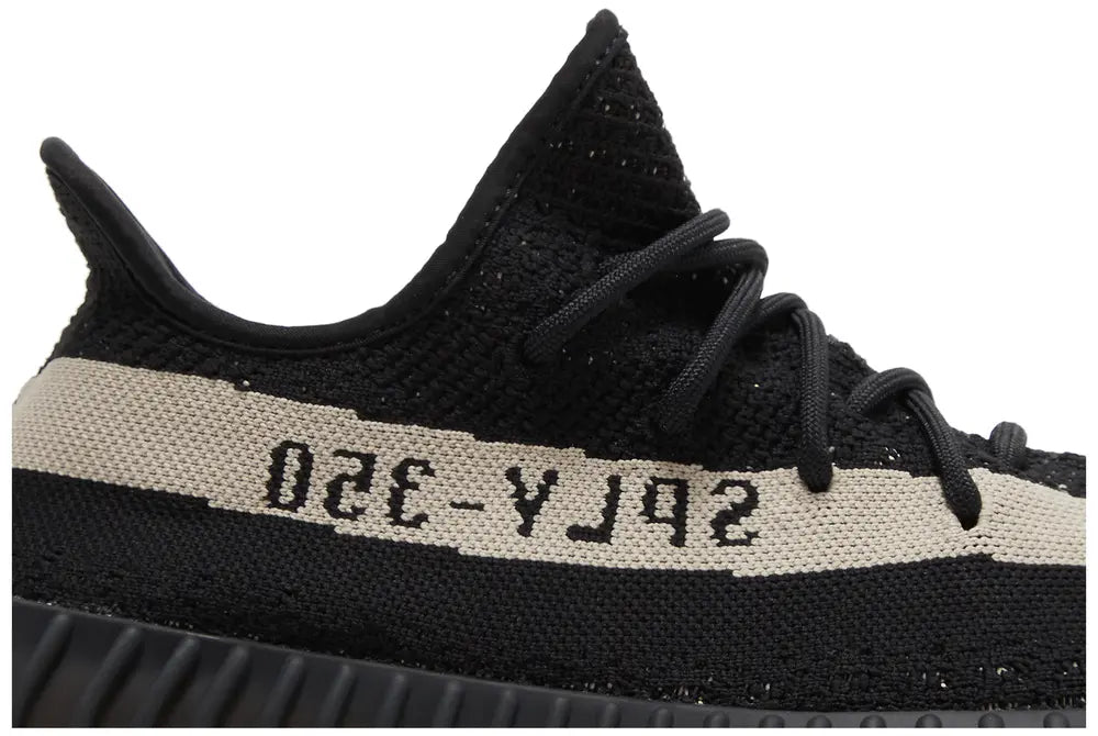 Yeezy Boost 350 V2 'Oreo'