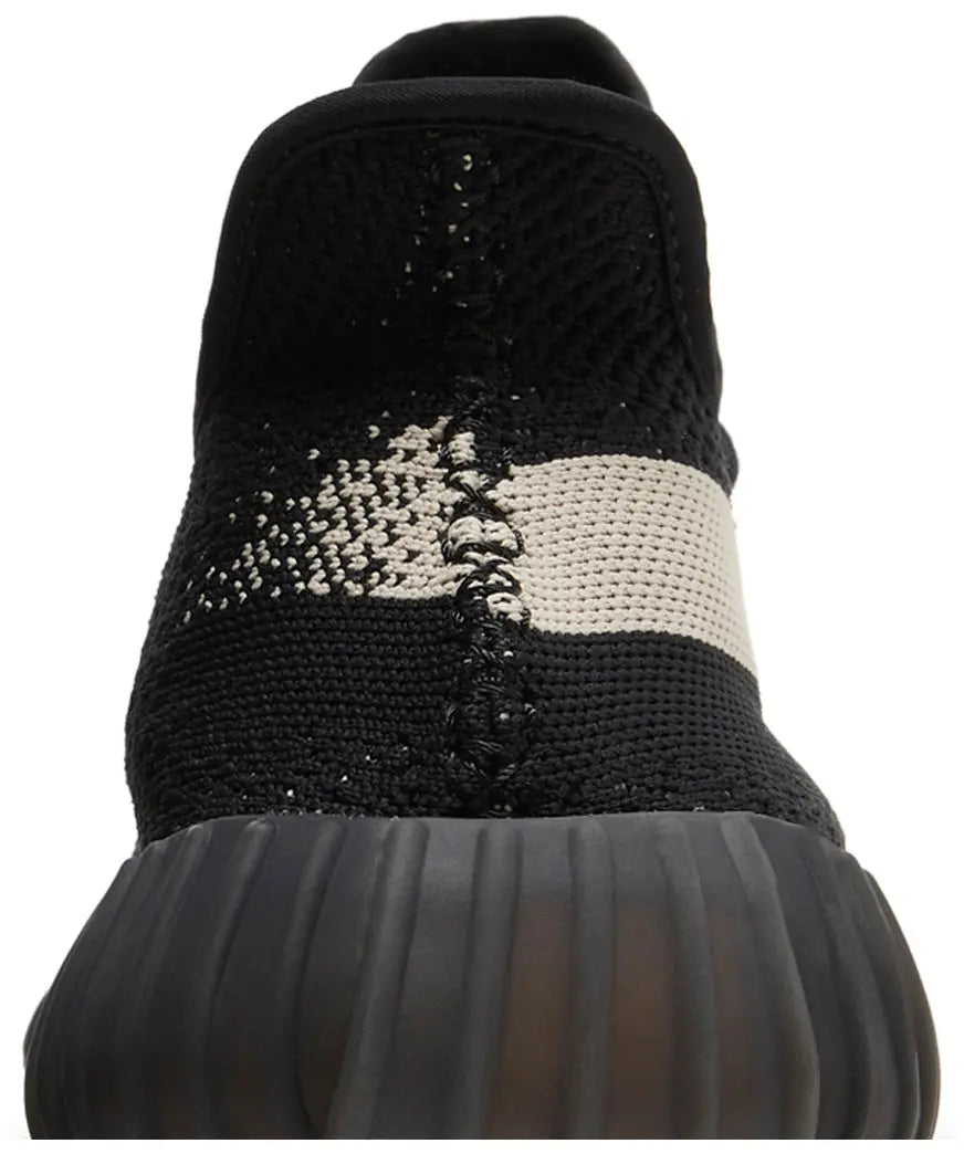 Yeezy Boost 350 V2 'Oreo'