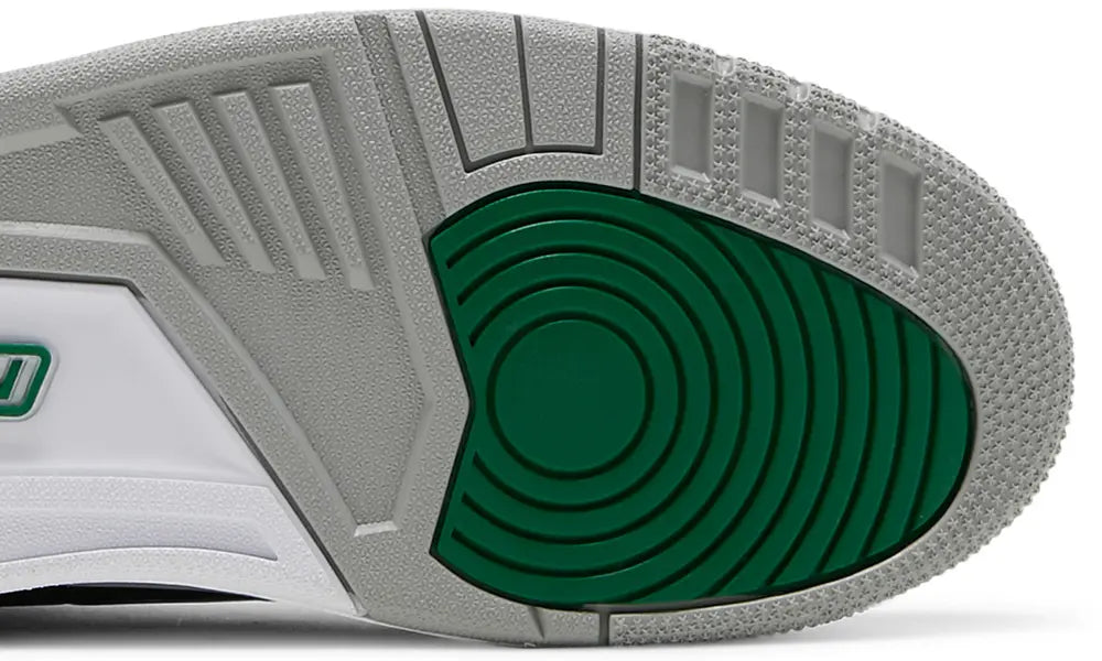 Air Jordan 3 Retro 'Pine Green'
